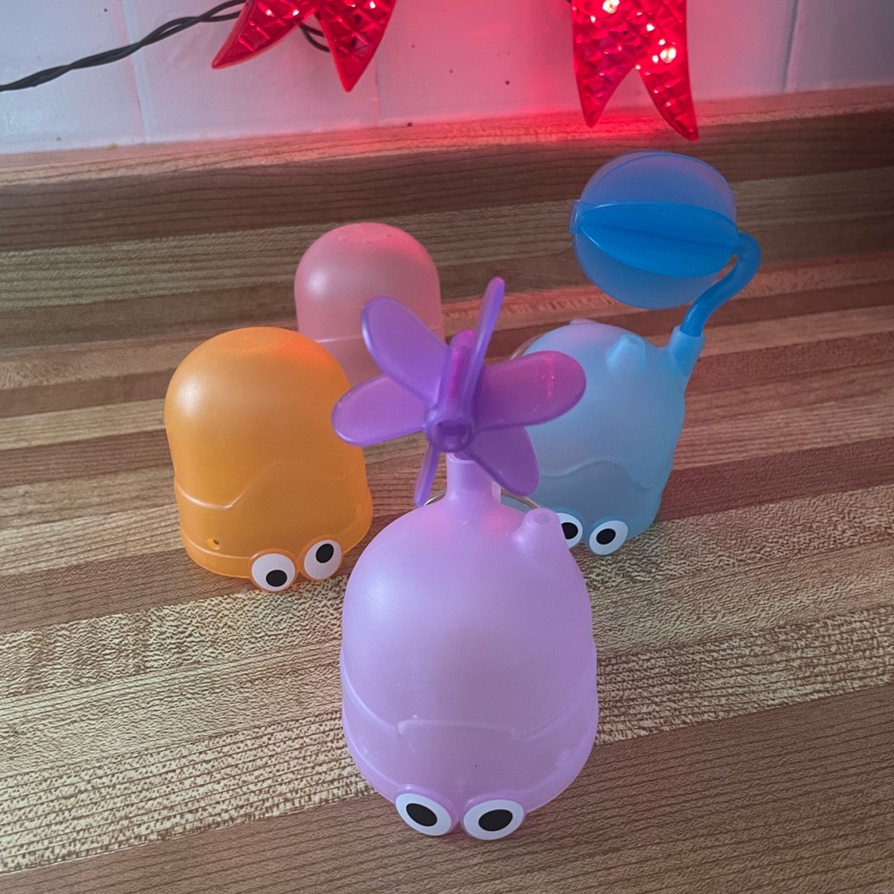 Munchkin bath cups set